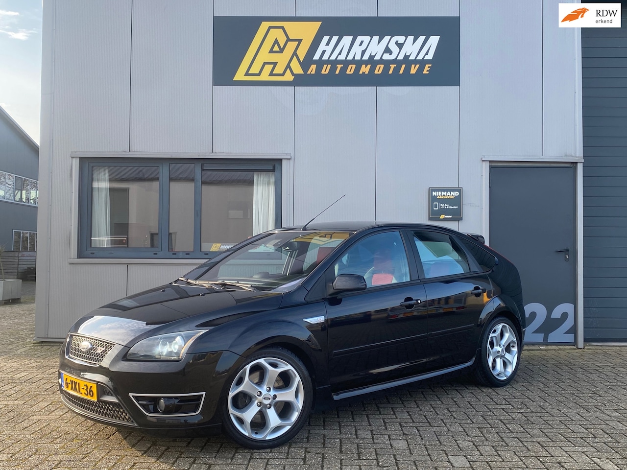 Ford Focus - 2.5-20V ST | Recaro | Clima | Apple Carplay - AutoWereld.nl