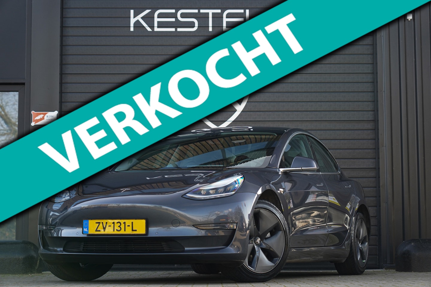 Tesla Model 3 - Standard RWD Plus 60 kWh PANO/STOEL VERW/18" ORIGINEEL NL/SOH 88% - AutoWereld.nl