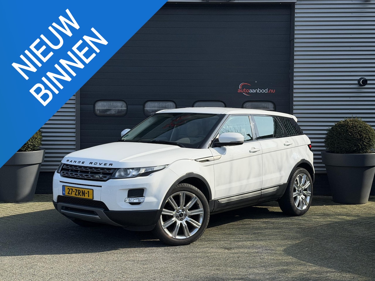 Land Rover Range Rover Evoque - 2.2 eD4 2WD Pure | 20 Inch Lichtmetalen Velgen | Navigatie | Meridan | Lederen Bekleding | - AutoWereld.nl