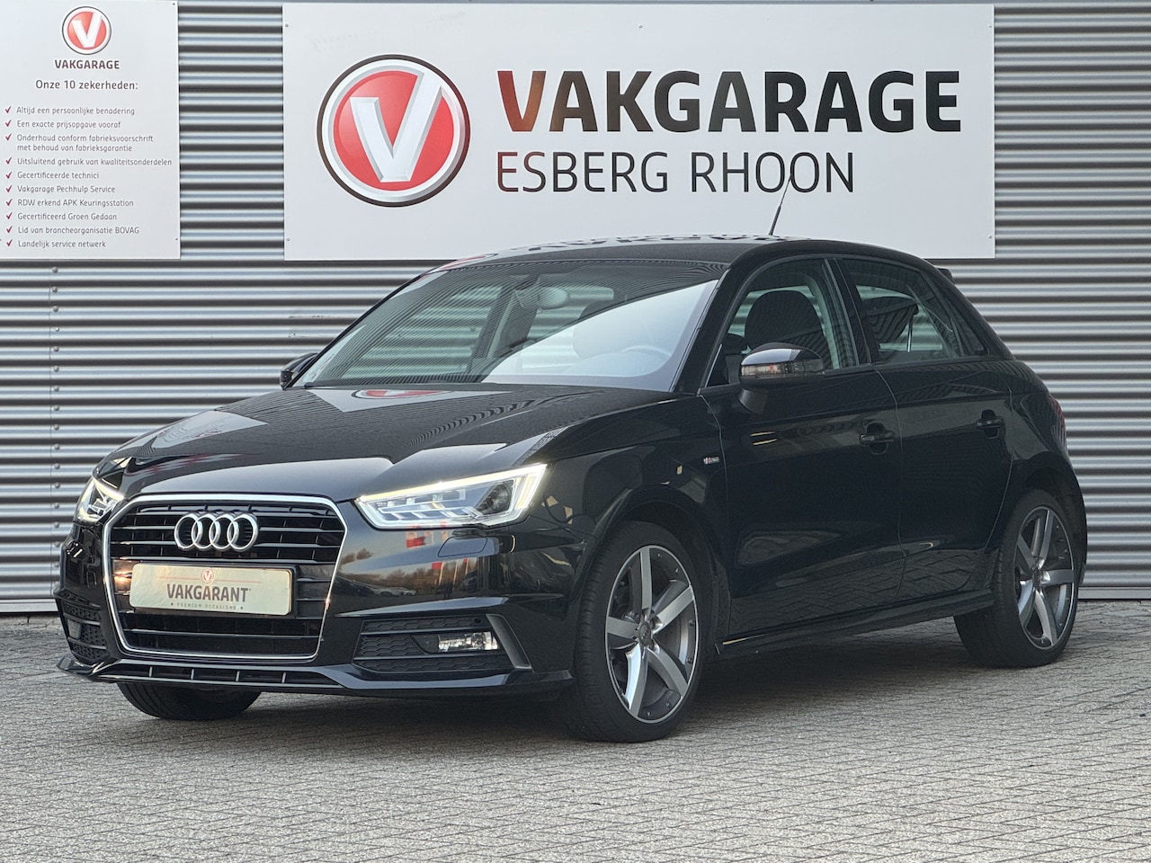 Audi A1 Sportback - 1.0 TFSI S-LINE XENON,NAVI - AutoWereld.nl