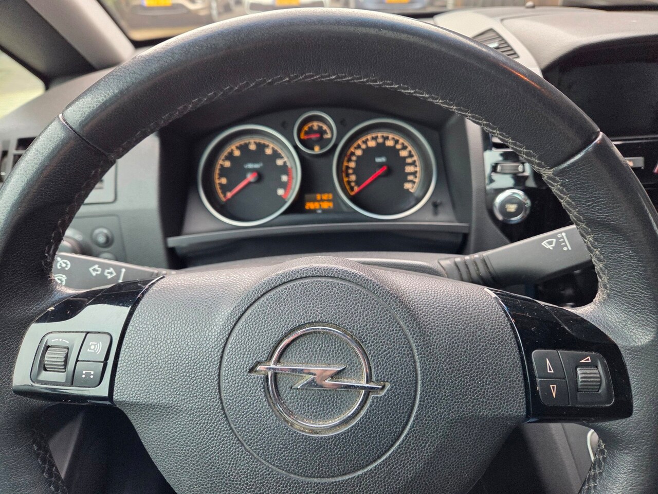 Opel Zafira - 2.2 Cosmo 2.2 Cosmo *NIEUWE APK*