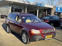 Volvo XC90 - 4.4 V8 AWD Summum schuifdak BTW voordeel €850,