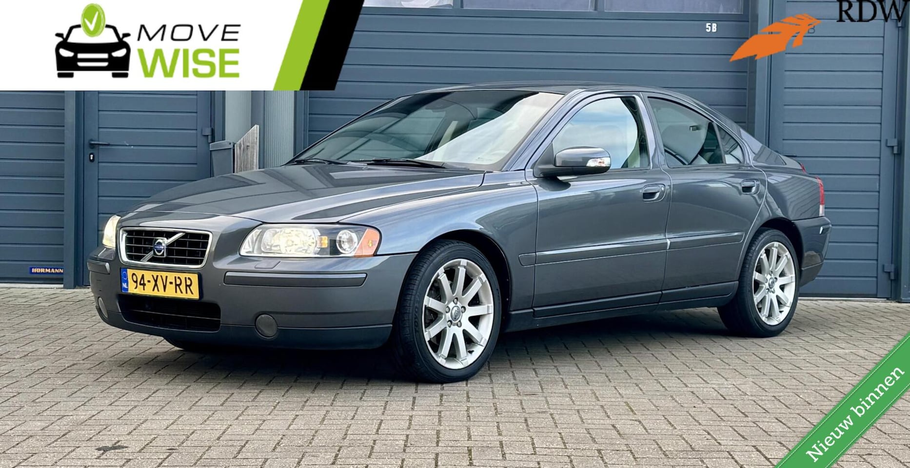 Volvo S60 - 2.4D 5 Cil. Drivers Edition | AUTOMAAT | TOP STAAT | Trekhaak | Sportuitvoering | - AutoWereld.nl