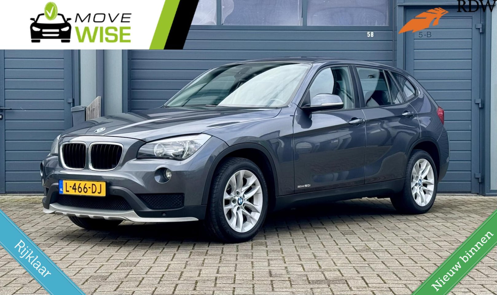 BMW X1 - sDrive20i 184pk High Executive | TOP STAAT! | Trekhaak | Panoramdak | PDC | Cruise | - AutoWereld.nl