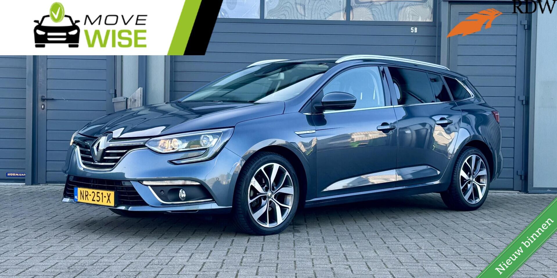 Renault Mégane Estate - 1.2 - 101pk TCe Bose | Nieuwe Model | 146.000 KM NAP | Trekhaak | Camera | Zeer Compleet | - AutoWereld.nl