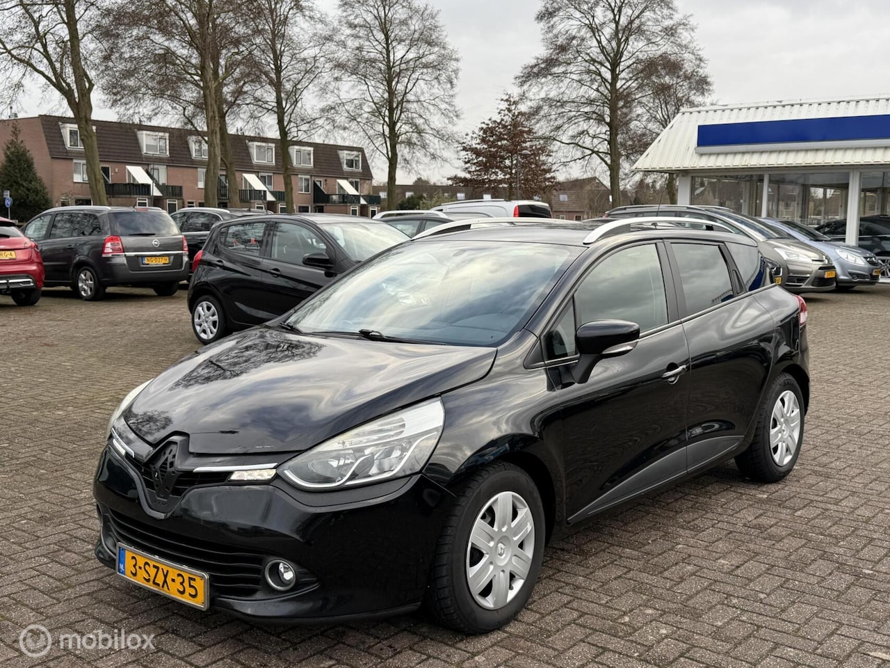 Renault Clio Estate - 1.5 dCi ECO Expression|Cruise|Airco|Trekhaak| - AutoWereld.nl