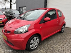 Toyota Aygo - 1.0-12V + / airco / nap / 1e eigenaar /