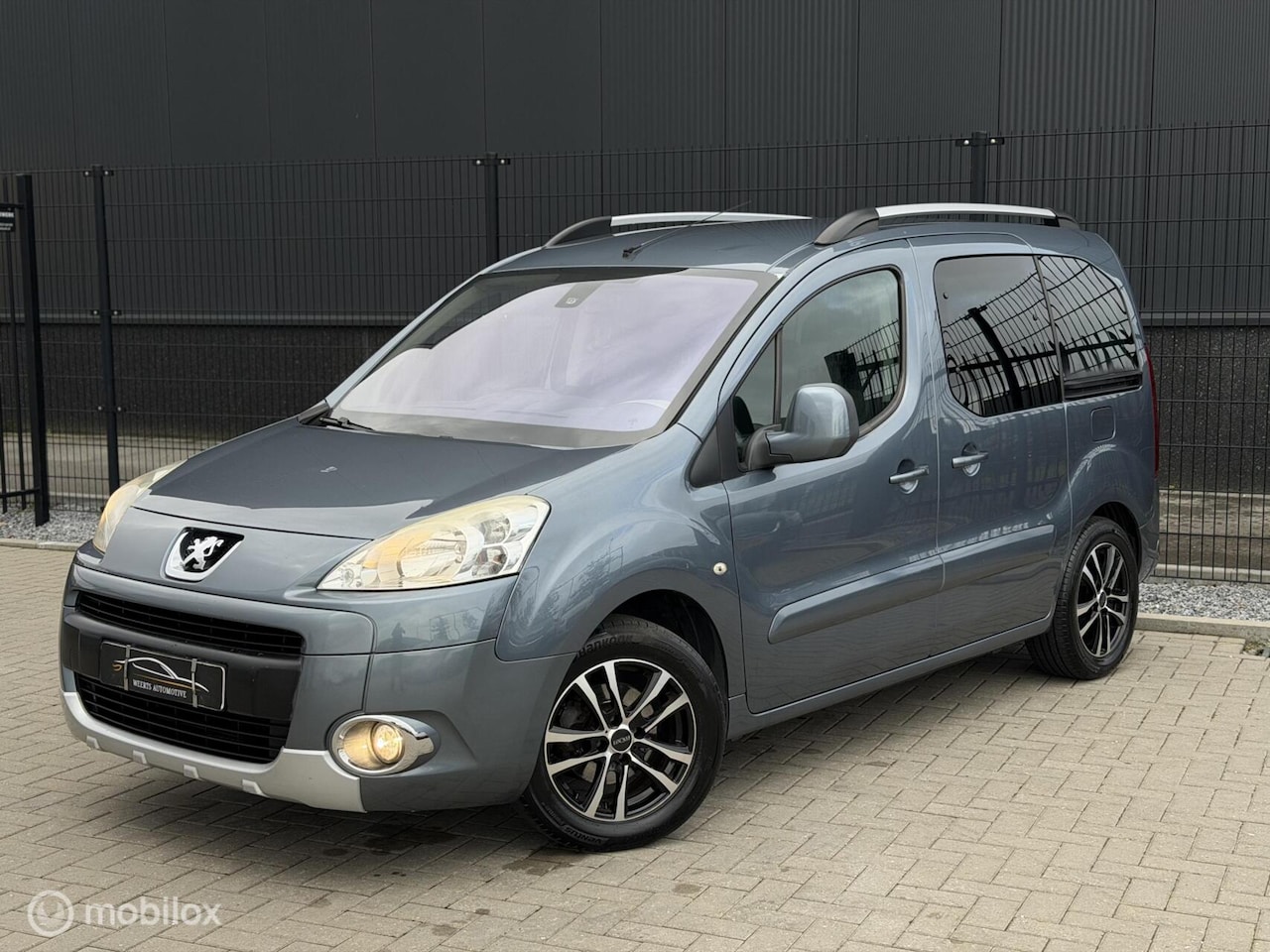 Peugeot Partner Tepee - 1.6 XT Executive |STOELVERW|CRUISE|NAP - AutoWereld.nl