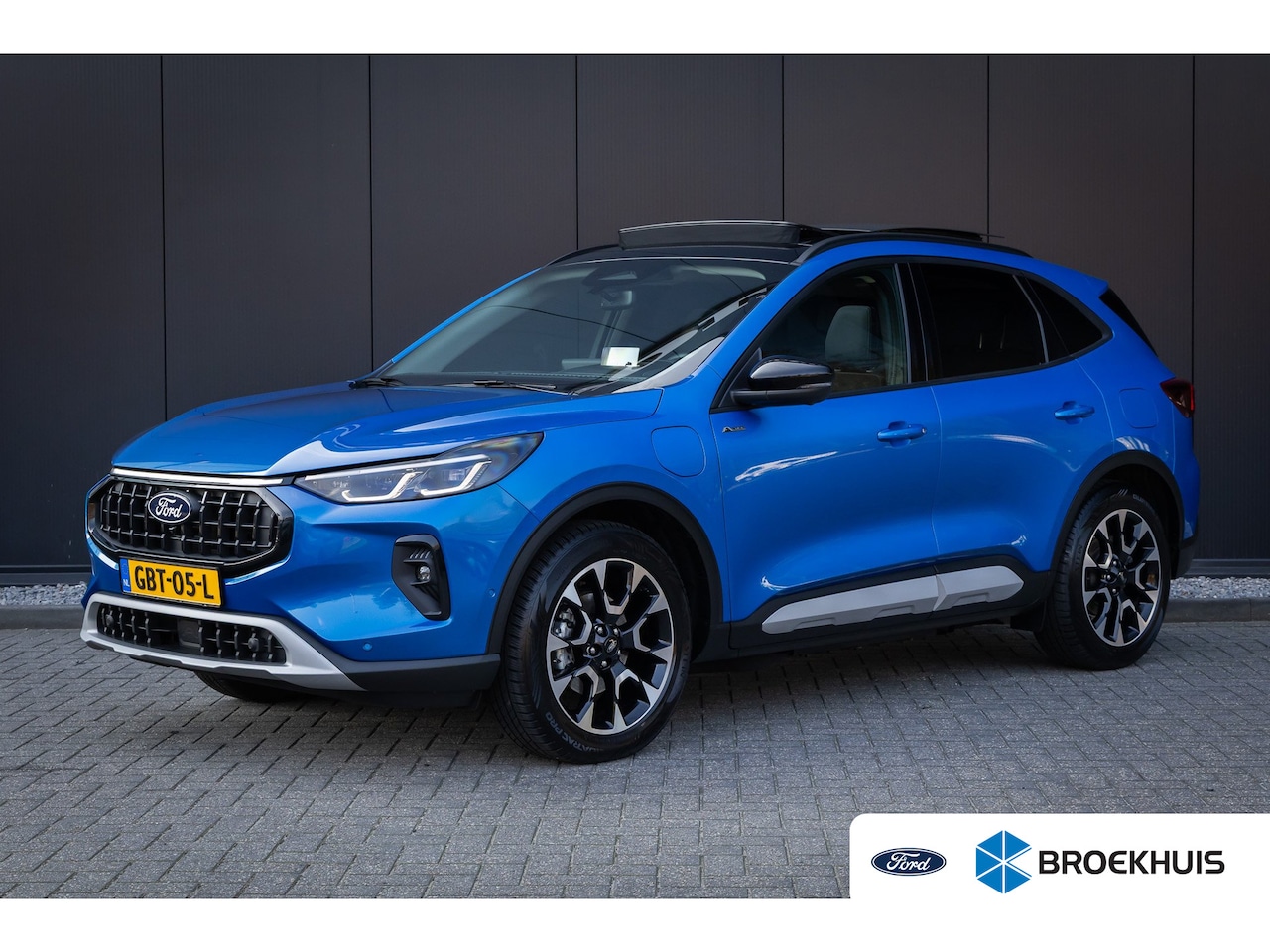 Ford Kuga - 2.5 PHEV Active X | Trekhaak wegklabaar | Panoramadak | Head-up Display | Matrix LED | All - AutoWereld.nl