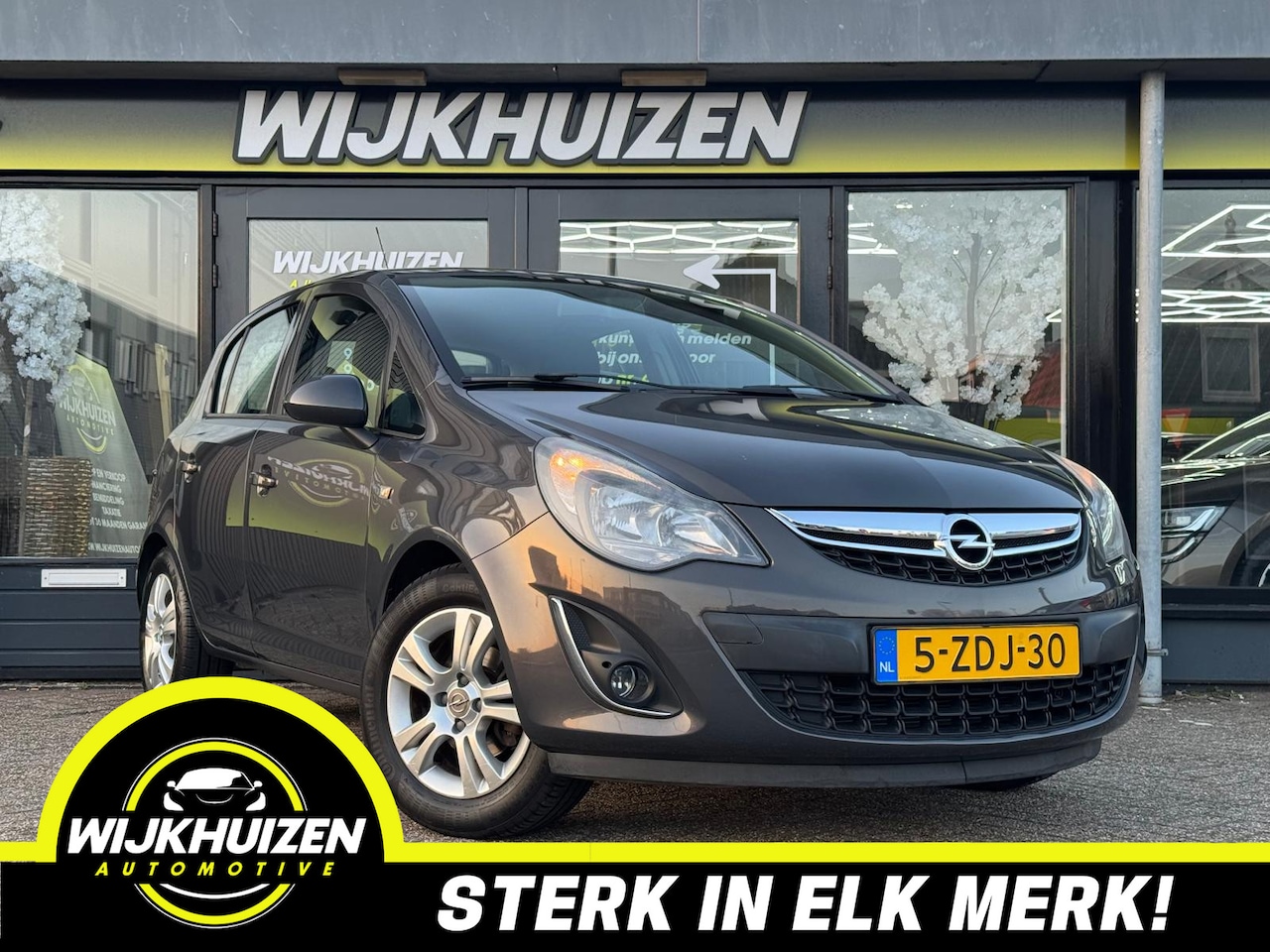 Opel Corsa - 1.2-16V Cosmo met Airco !!! 16 Inch !!! Cruise !!! Nette staat !!! - AutoWereld.nl