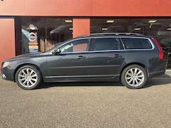 Volvo V70 - 1.6 T4 Nordic | Automaat | Trekhaak | Leer | Nav