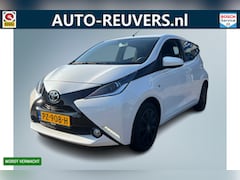Toyota Aygo - 1.0 VVT-i x-play / Airco / 5 Deurs / Allseason