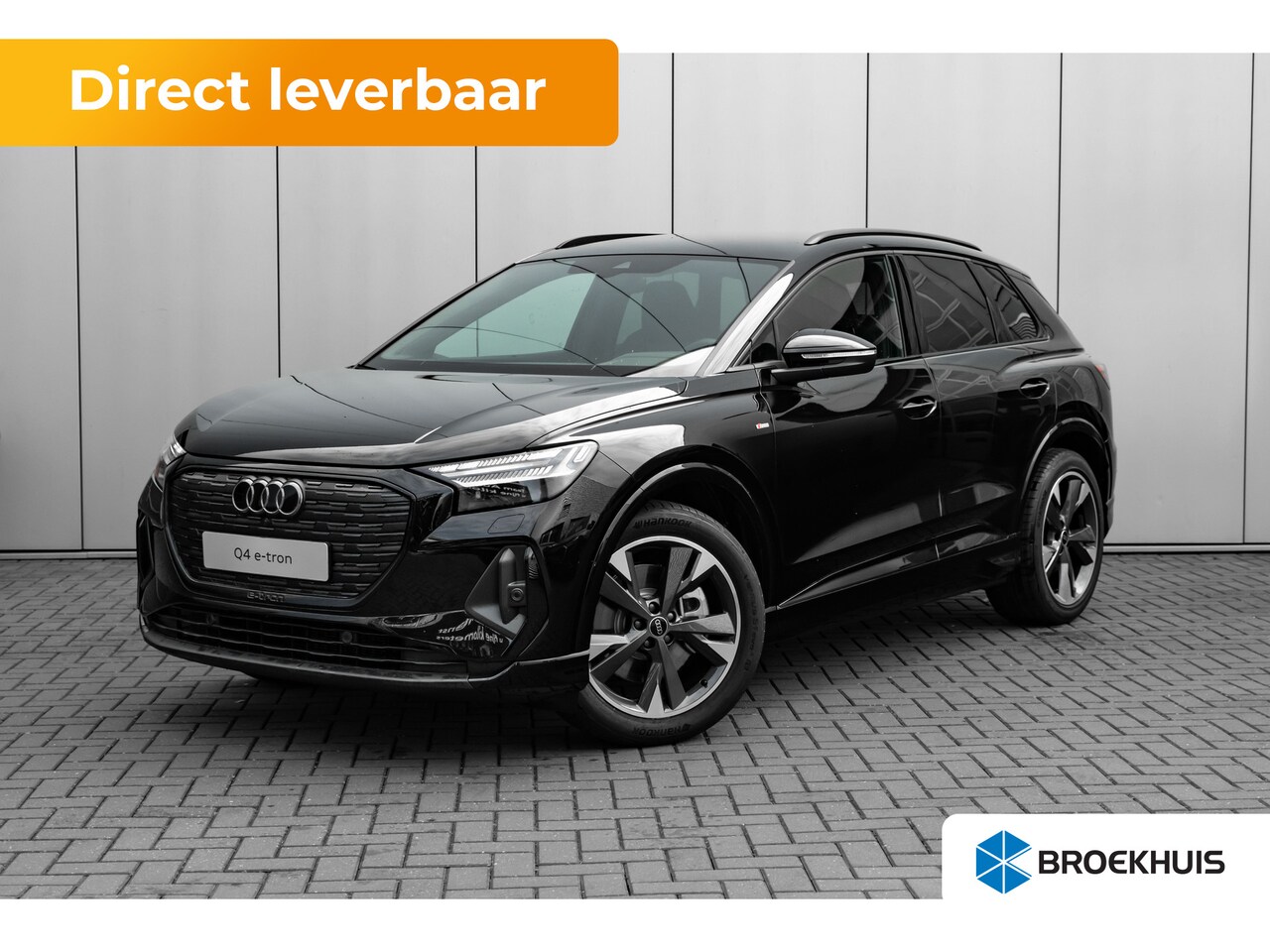 Audi Q4 e-tron - S edition Competition | Achterklep, automatisch bedienbaar | Achteruitrijcamera | Adaptive - AutoWereld.nl