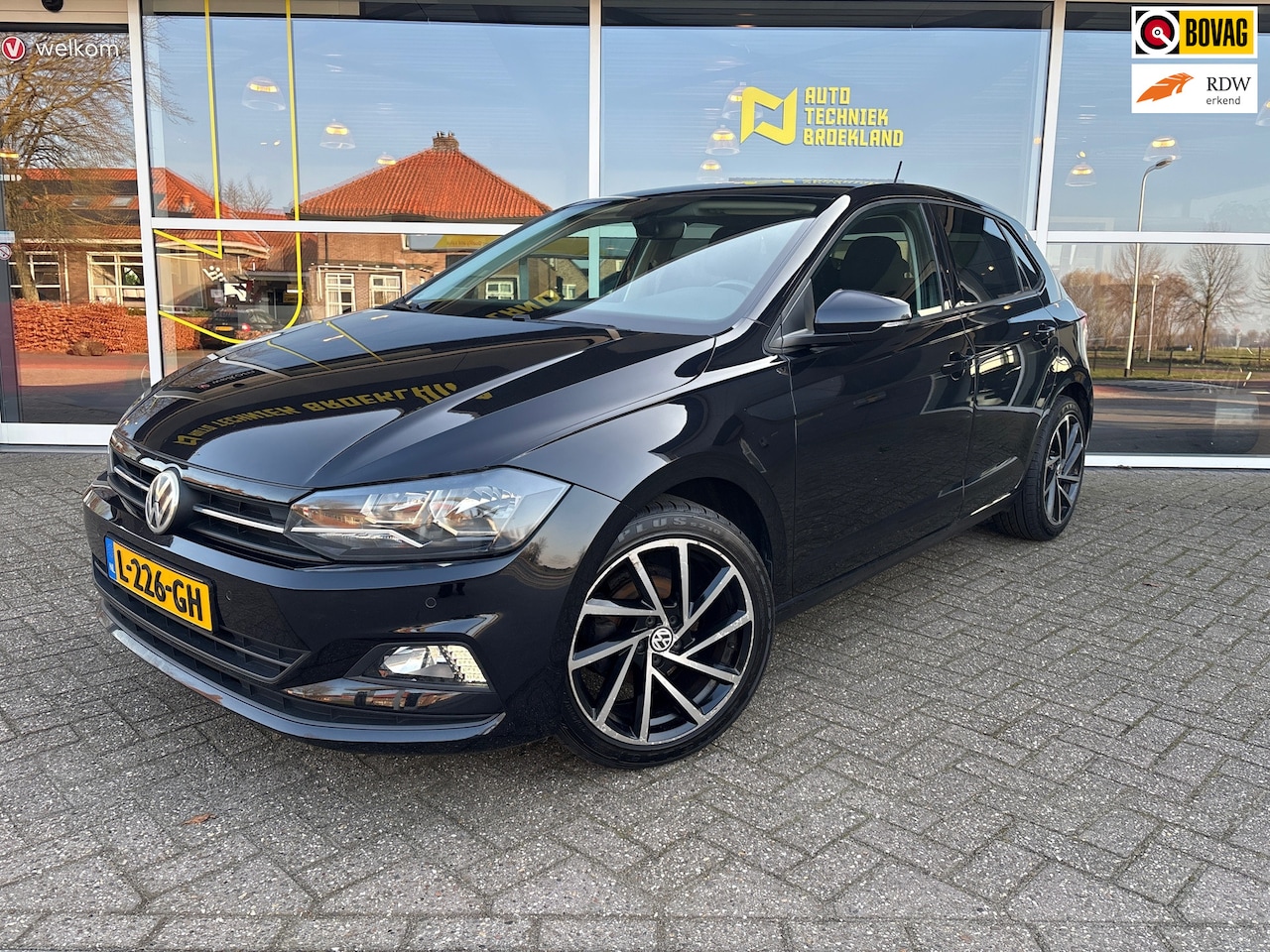 Volkswagen Polo - 1.0 TSI Highline 1.0 TSI Highline - AutoWereld.nl