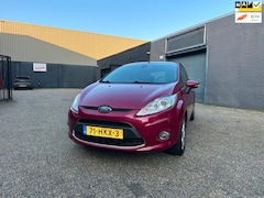 Ford Fiesta - 1.4 Titanium Automaat Clima Cruise Elek. Pakket PDC LM-Wielen APK NAP