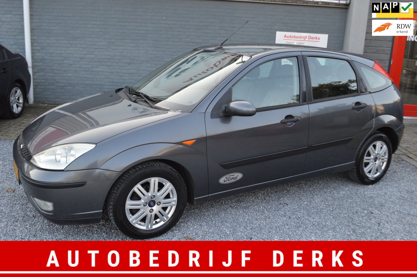 Ford Focus - 1.6-16V Futura Airco Leer 5Drs Stuurbekrachtiging Jaar APK - AutoWereld.nl