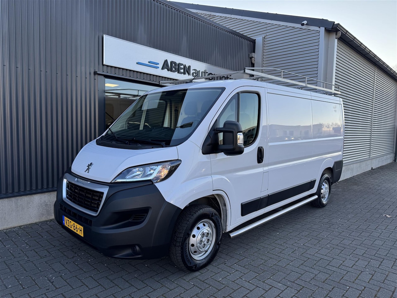 Peugeot Boxer - 2.2 BlueHDi 120PK L2H1 3.0T (COMPLEET INGERICHT) - AutoWereld.nl
