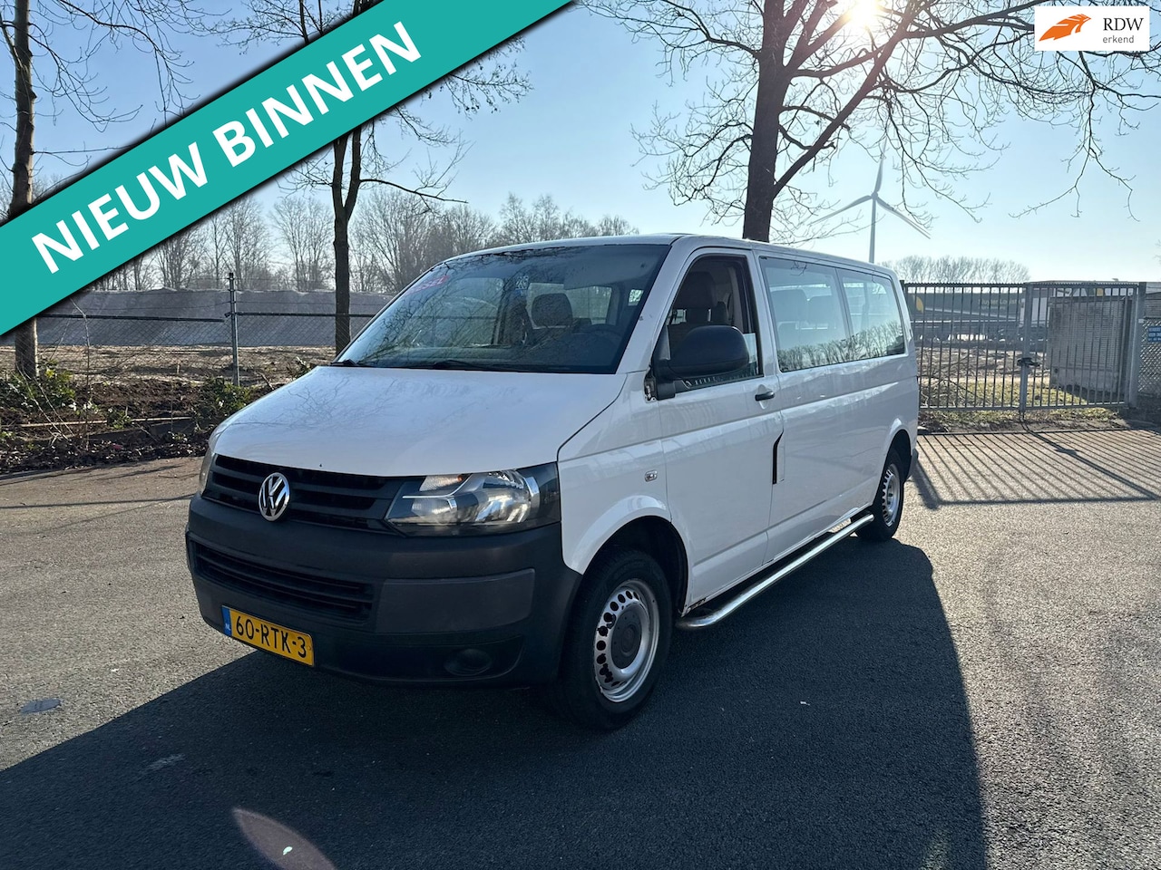 Volkswagen Transporter Kombi - 2.0 TDI L2H1 Trendline 9 PERS MET AIRCO - AutoWereld.nl