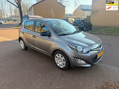 Hyundai i20 - Tweede eigenaar / Airco / 131.000 NAP / Leuke auto