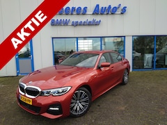 BMW 3-serie - 330i High Executive M-Sport / Live Cockpit Pro / DAP / HIFI / LED / Trekhaak / Bomvol