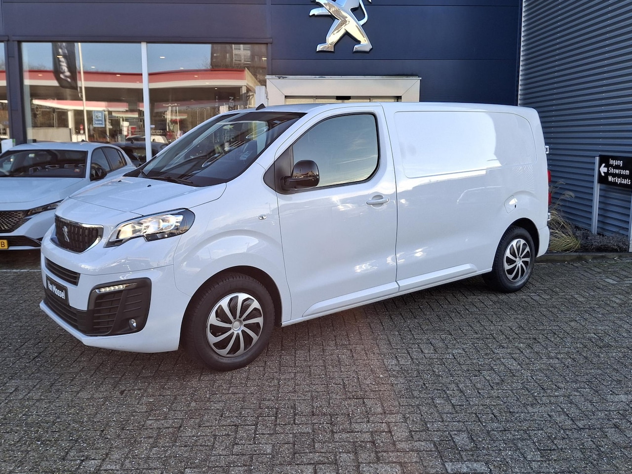 Peugeot Expert - 1.5 BlueHDI 100 Standard Premium 1.5 BlueHDI 100 Standard Premium - AutoWereld.nl