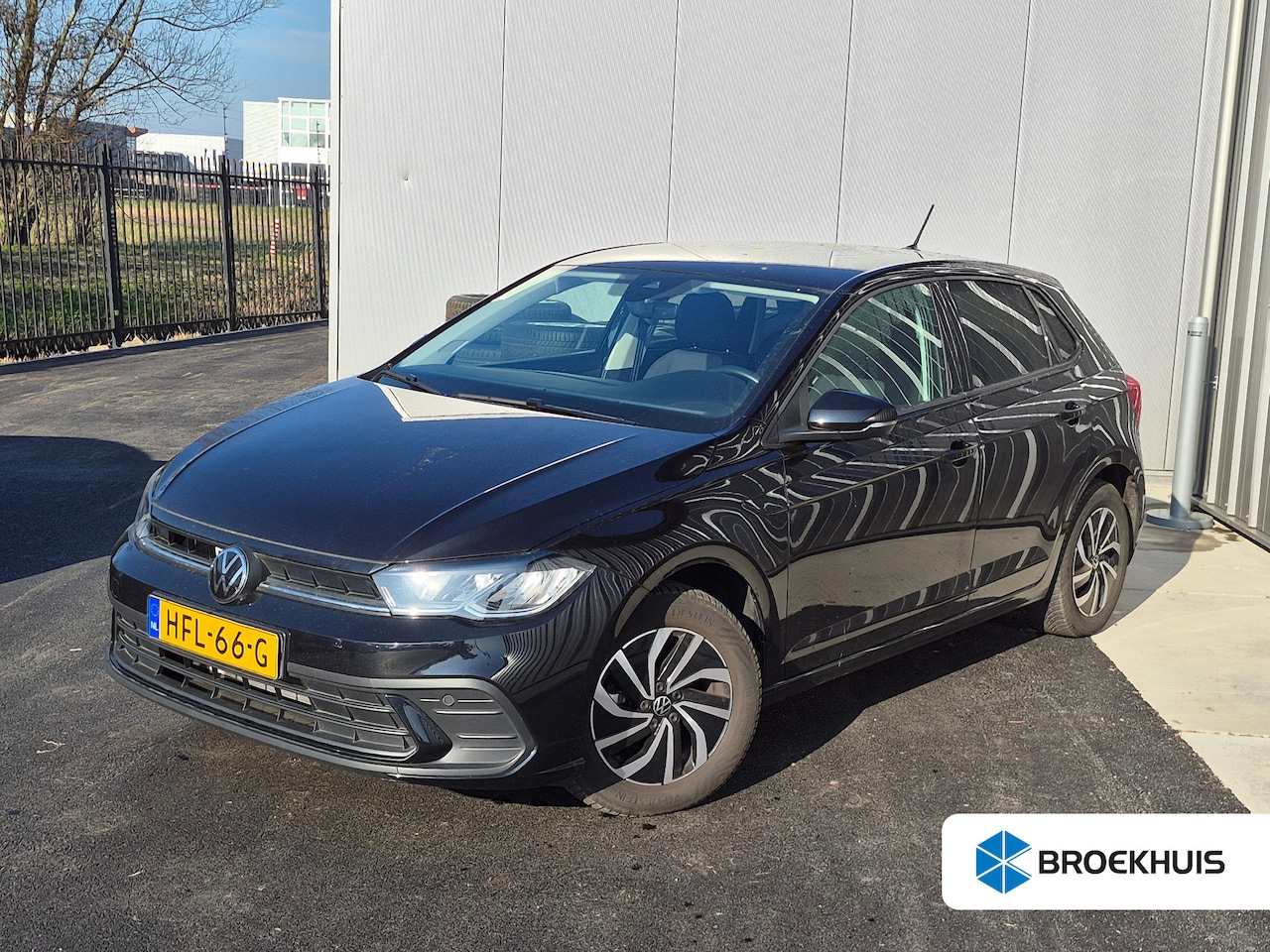 Volkswagen Polo - 1.0 TSI Life Edition 95Pk | Achteruitrijcamera | Cruise control adaptief | Apple carplay A - AutoWereld.nl