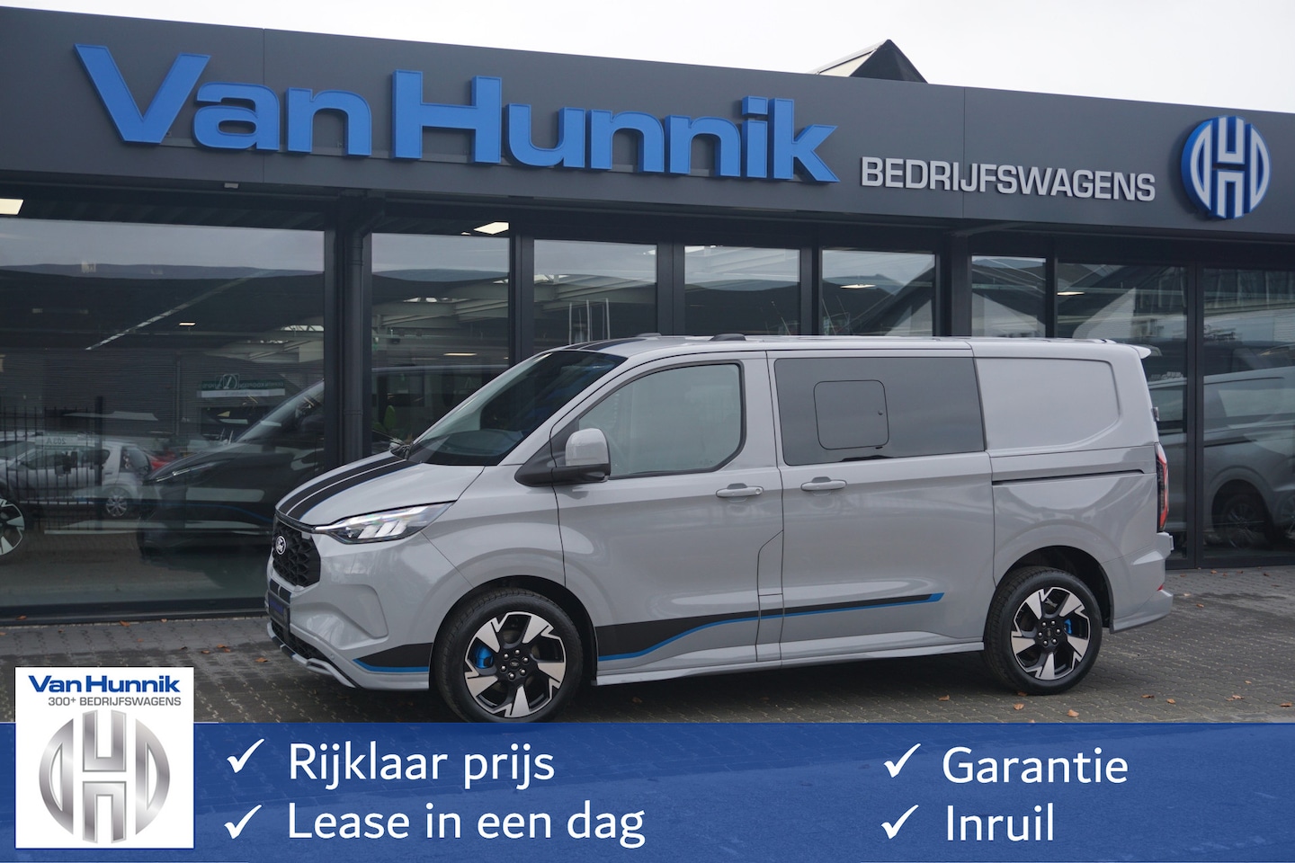 Ford Transit Custom - 320S 2.5 PHEV Hybride 233PK DC Sport AUT BPM VRIJ!! Navi, ACC, 360° Cam, 19" LM, 2x Schuif - AutoWereld.nl