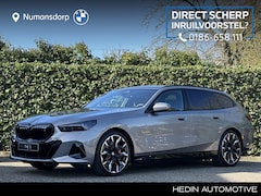 BMW i5 Touring - eDrive40 | M-Sport Pro | 21'' | Panorama. | Comfortstoel. + vent. | B&W | Trekhaak | Park.