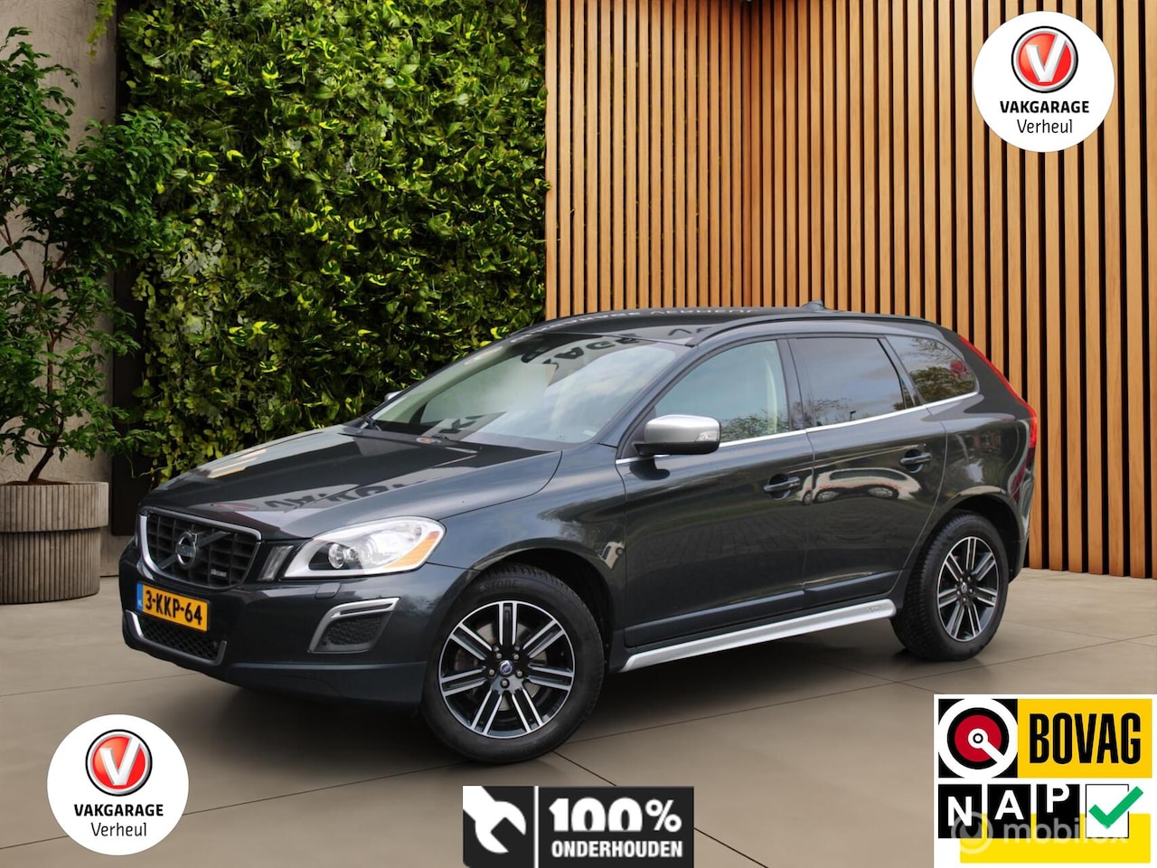 Volvo XC60 - 2.0 T5 R-Design|Automaat|Boekjes|Nap - AutoWereld.nl