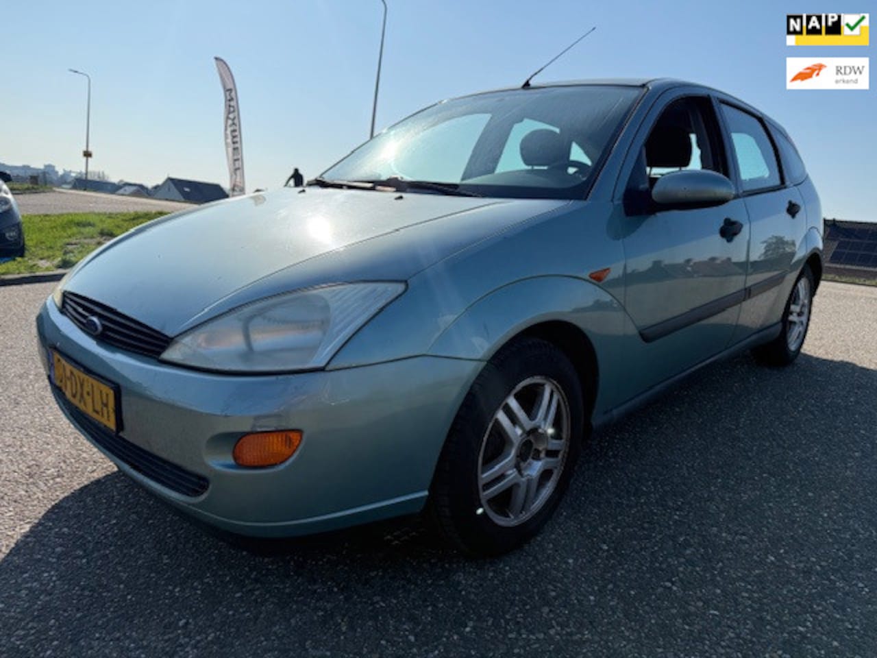 Ford Focus - 1.6-16V Ambiente Airco 2e Eigenaar Trekhaak NAP - AutoWereld.nl