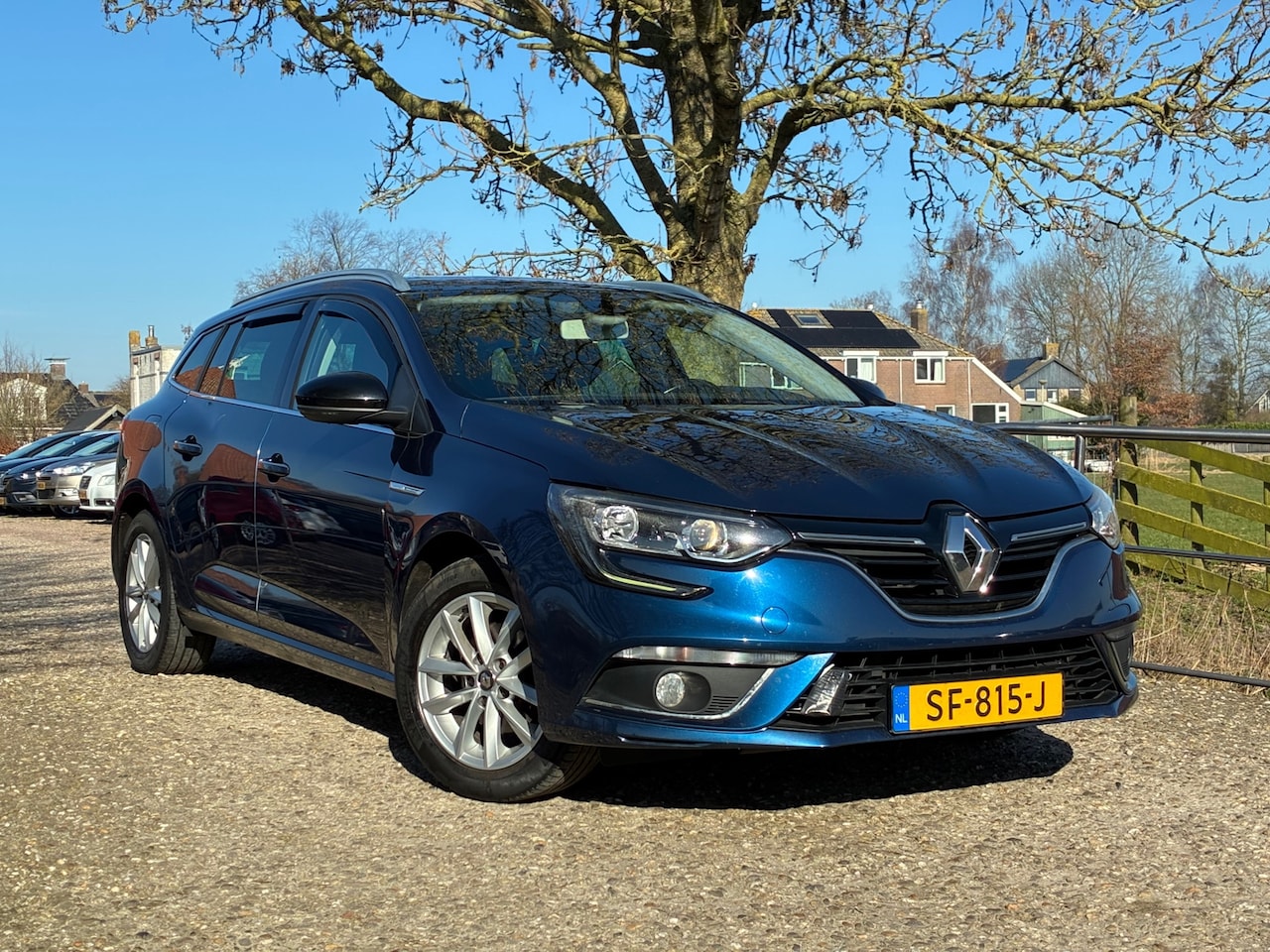 Renault Mégane Estate - 1.5 dCi Eco2 Limited | Cruise + Navi + Clima Nu € 7.975,-!!! - AutoWereld.nl