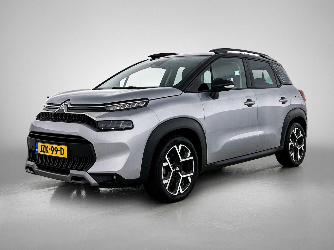 Citroën C3 Aircross - 1.2 110PK Shine Pack CAMERA | NAVI & CARPLAY | CRUISE - AutoWereld.nl