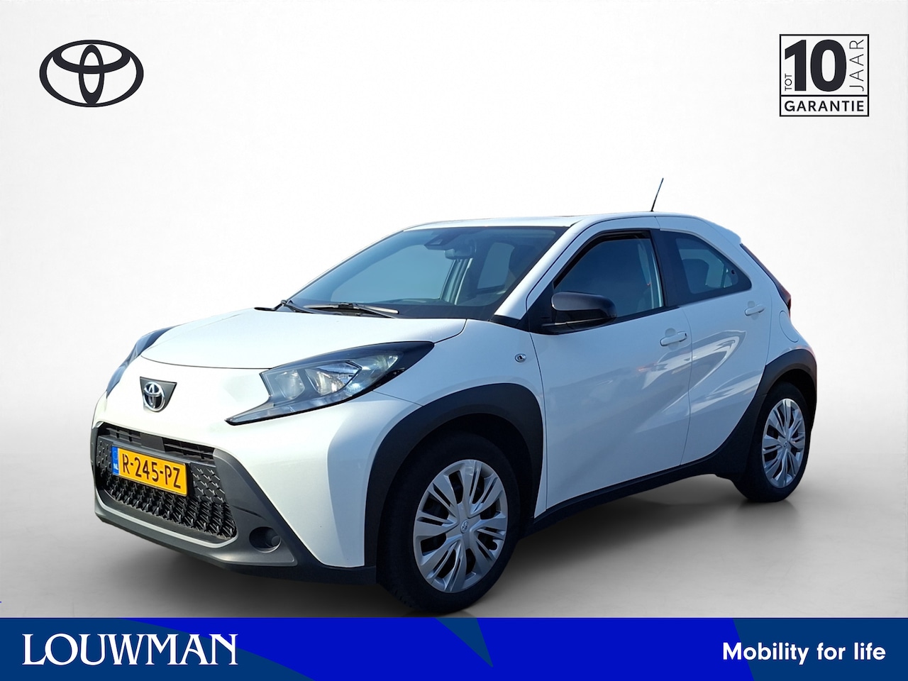 Toyota Aygo X - 1.0 VVT-i S-CVT Play Automaat | € 14.435,- ex BTW - AutoWereld.nl