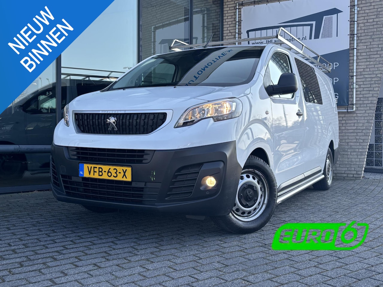 Peugeot Expert - 2.0 BlueHDI Lang DC*ECC*CRUISE*NAVI*HAAK*IMPERIAAL - AutoWereld.nl