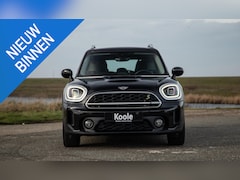 MINI Countryman - 1.5 Cooper S E ALL4 Essential CAMERA / NAVI / CARPLAY / AIRCO / ZWART / STOELVERWARMING