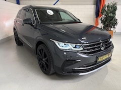 Volkswagen Tiguan - 1.4 TSI eHybrid 245pk DSG Pano, Memory, Sfeer