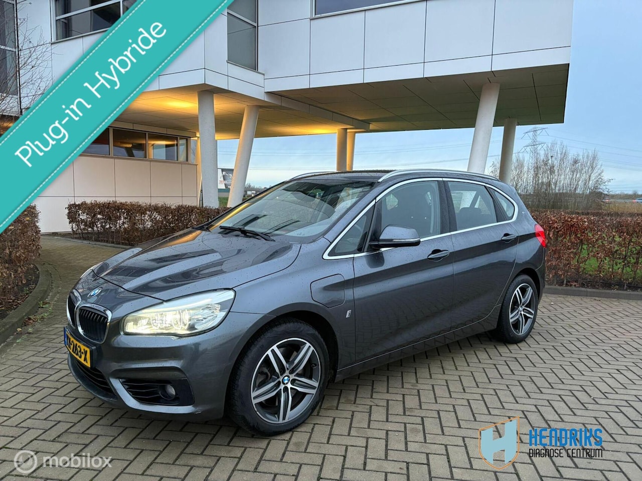 BMW 2-serie Active Tourer - 225xe iPerformance High Executive 225xe iPerformance High Executive - AutoWereld.nl