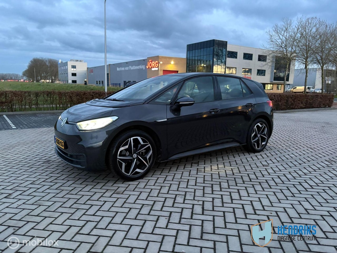 VOLKSWAGEN ID.3 PURE 110 KW