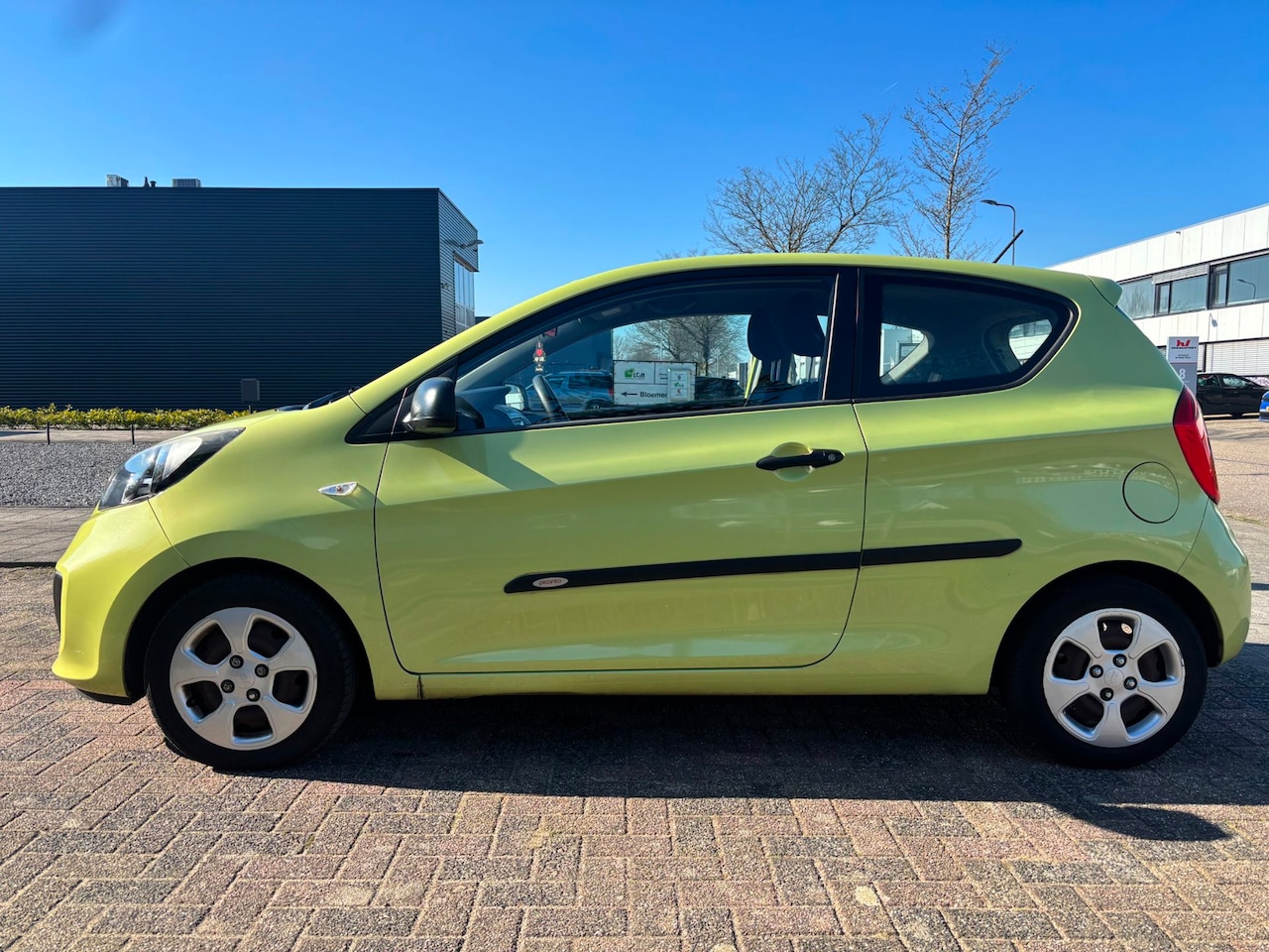 Kia Picanto - 1.0 CVVT Airco 144.000km - AutoWereld.nl
