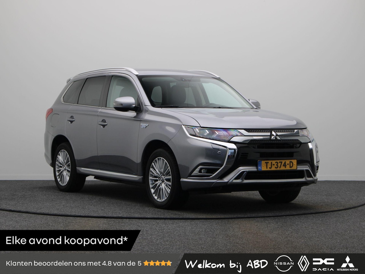 Mitsubishi Outlander - 2.4 PHEV Intense | Cruise | Clima | PDC | Trekhaak | - AutoWereld.nl