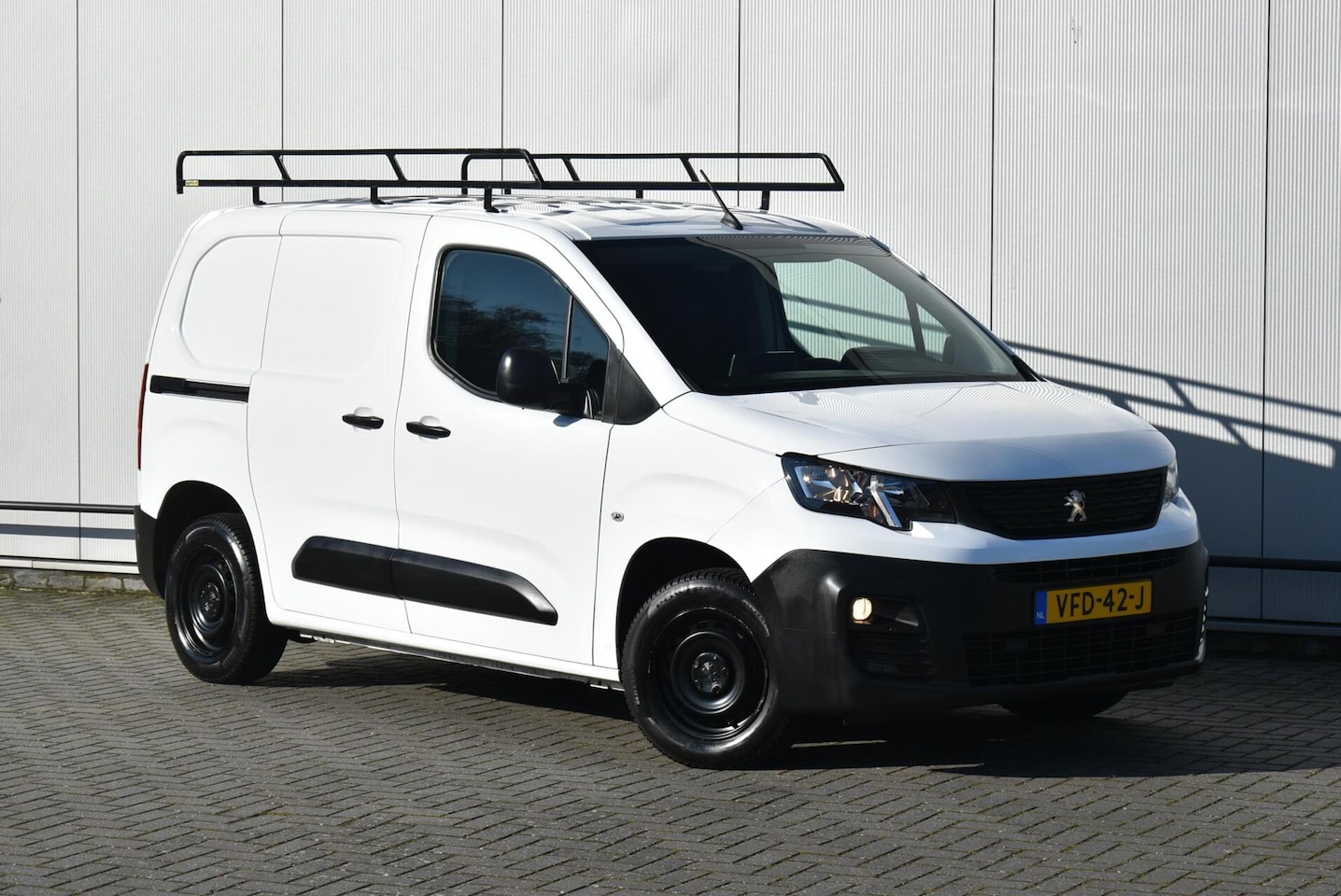 Peugeot Partner - bestel 1.5 BlueHDI Premium - AutoWereld.nl