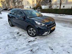 Kia Niro - 1.6 GDi Hybrid First Edition NAP Cruise