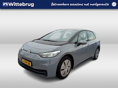 Volkswagen ID.3 - Life 58 kWh Navigatie / Parkeersensoren Voor & Achter / Stuur & Stoelverwarming / Lane Ass