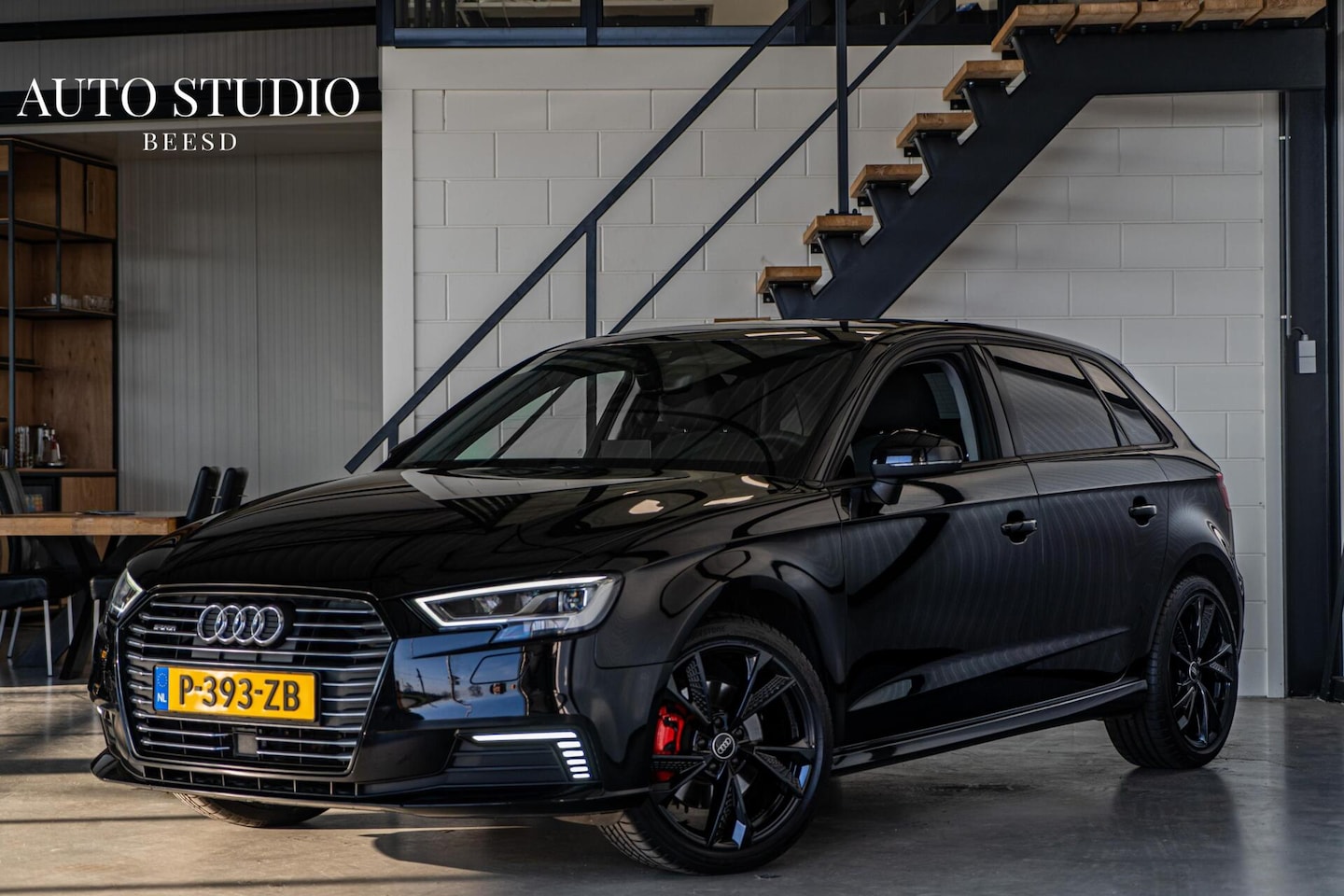 Audi A3 Sportback - 40 tfsi e | Matrix | Stoelverwarming | Keyless - AutoWereld.nl