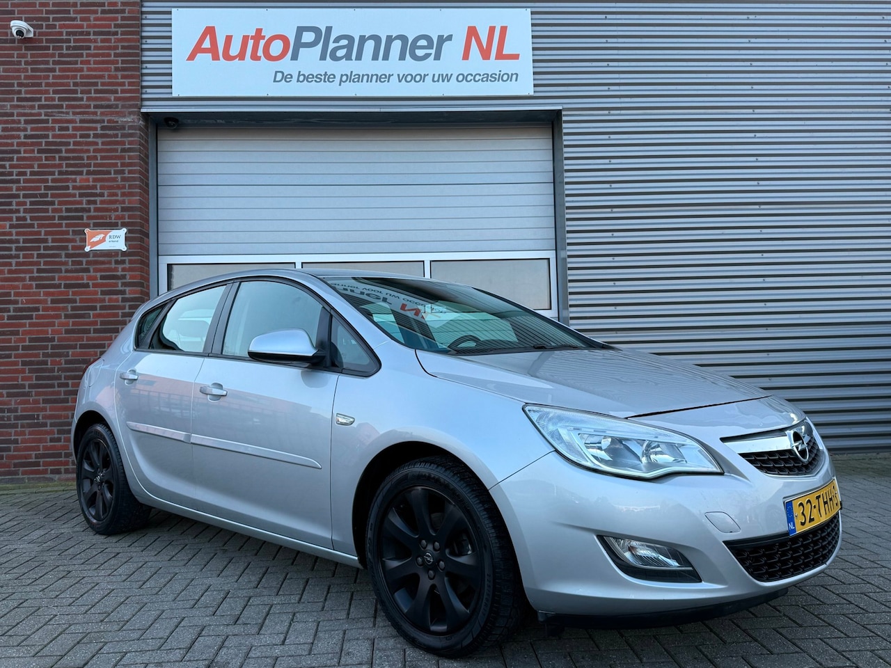 Opel Astra - 1.4 Turbo Edition! Airco! Cruise! Navi! PDC! - AutoWereld.nl