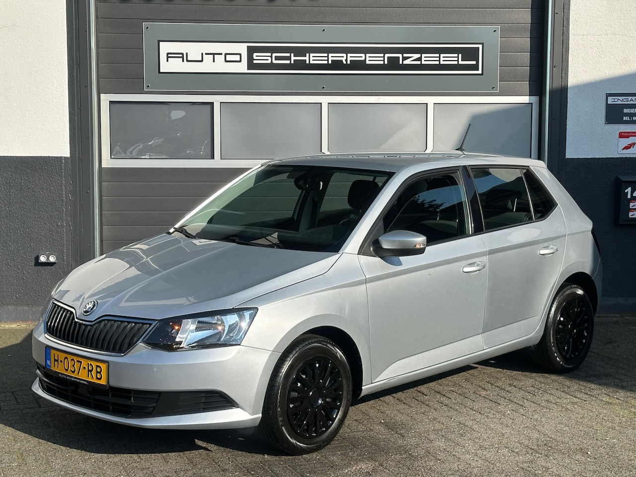 Skoda Fabia - 1.0 FSI Active I 2015 I AIRCO I PDC I ZUINIG I NL AUTO - AutoWereld.nl