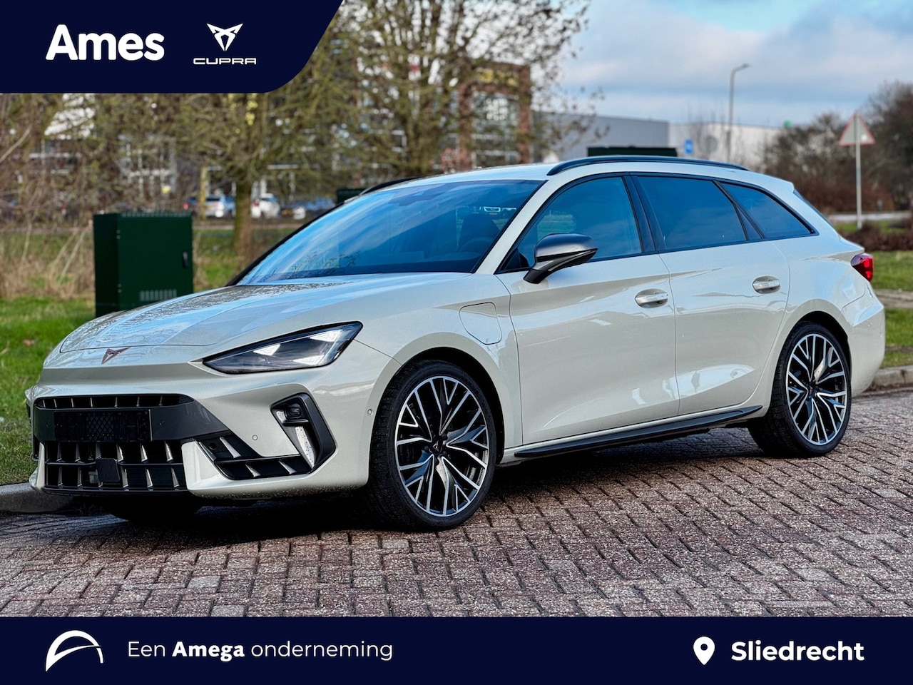 CUPRA Leon Sportstourer - 1.5 TSI 272pk e-Hybrid DSG VZ Performance | Sennheiser Sound | Matrix-LED | Elektr. stoel - AutoWereld.nl