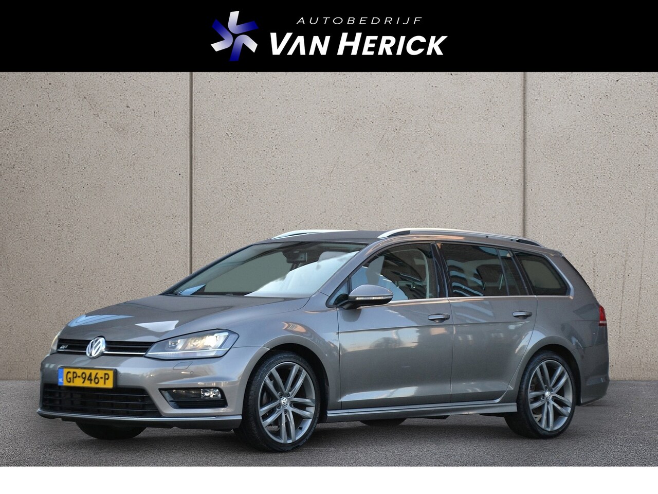 Volkswagen Golf Variant - 1.4 TSI 125PK R-Line | Navi | Trekhaak | Winterpakket - AutoWereld.nl