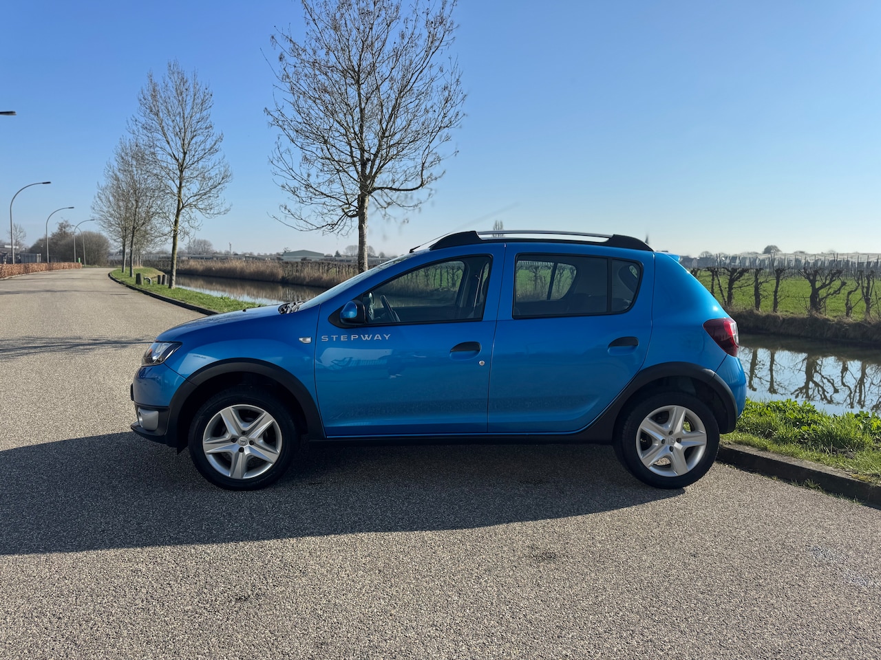 Dacia Sandero - 0.9 TCe Stepway Laureate - AutoWereld.nl