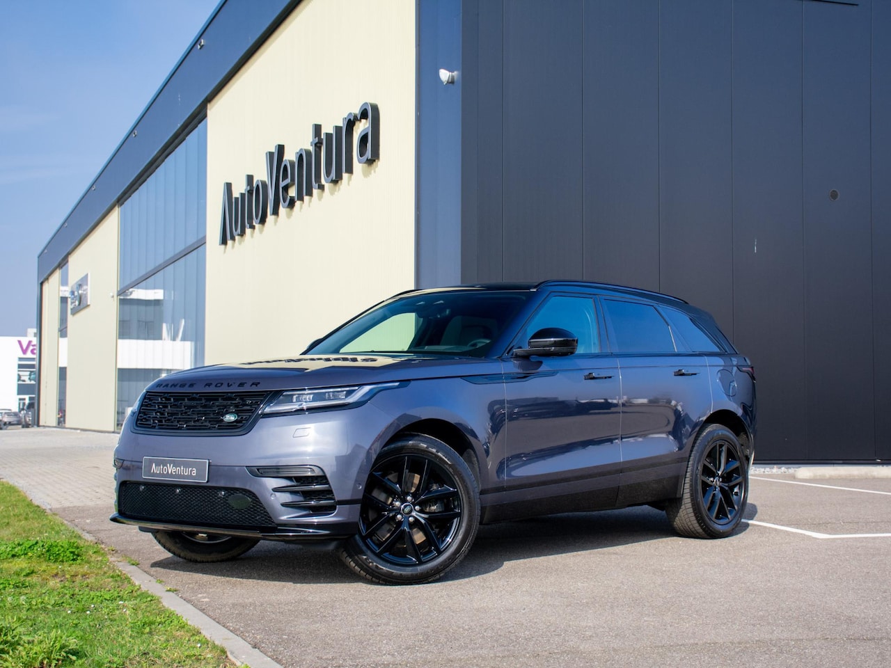 Land Rover Range Rover Velar - 2.0 P400e AWD Dynamic SE PHEV | Head-Up | Meridian | 360 camera | Black Pack | Adapt. Crui - AutoWereld.nl